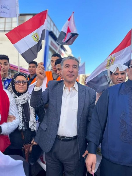 انزِل ...انزِل ... انزِل شارِك  صُوتك حر ... ودايما فارِق شعار مديرية الصحة بمطروح