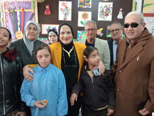 وكيل وزارة تعليم مطروح تشارك طلاب ٢٣ يوليو الفكرية احتفالية اليوم العالمي لذوي الهمم وتتفقد معرض أنشطة طلاب التربية الخاصة 