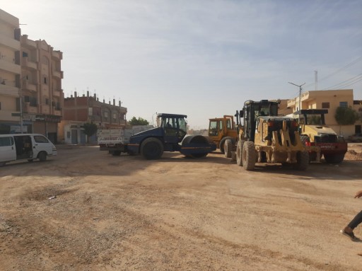 محافظ مطروح يتابع  الأعمال الجارى تنفيذها  بمشروعات  الخطة الاستثمارية  بمختلف مدن ومراكز المحافظة 