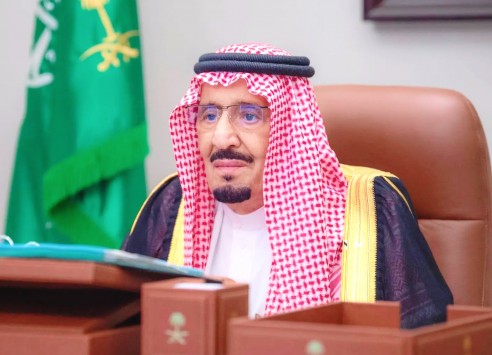 مجلس الوزراء السعودي برئاسة خادم الحرمين الشريفين يجدد رفض المملكة القاطع مواصلة قوات الاحتلال الإسرائيلي انتهاكاتها السافرة للقرارات والقوانين الدولية