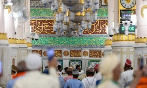 الشؤون الدينية بالمسجد النبوي تهنىء المنصات الرقمية لاستفادة ضيوف الرحمن من الخدمات التوجيهية والإرشادية