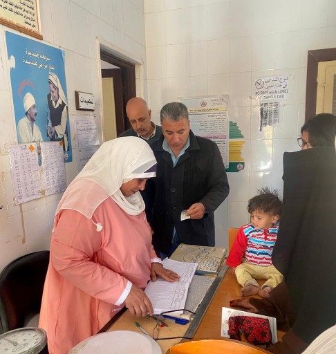 جولة ميدانية لوكيل وزارة الصحة بمطروح للمرور على عدد من وحدات الرعاية الصحية الاساسية بمدينة الحمام شرق مطروح