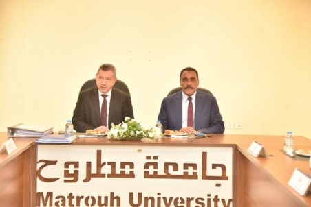 في جلسته الـ 69:  مجلس جامعة مطروح يناقش الاستعدادات لامتحانات منتصف الفصل الدراسي