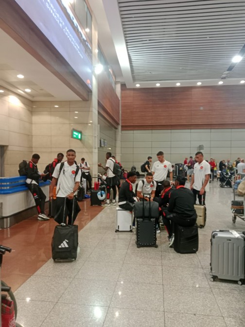 صور.. وصول منتخب كولومبيا إلى مصر للمشاركة في بطولة خوفو الدولية