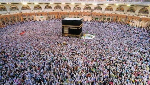 الشؤون الدينية السعودية تكثف برامج حلقات القرآن بالحرمين الشريفين في موسم الحج