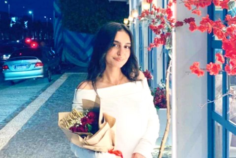 الصحفي وسام الجمال يهنيء حبيبة أحمد إبراهيم بنجاحها في الثانوية العامة 