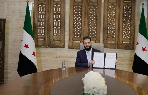اتفاق تاريخي بين دمشق و«قسد»: وقف نار شامل واندماج كامل في مؤسسات الدولة