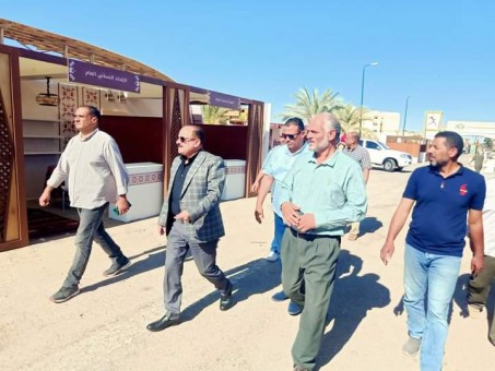 سكرتير عام محافظة مطروح يتفقد الاستعدادات والتجهيزات النهائيه لانطلاق فعاليات مهرجان التمور الدولي السابع بواحة سيوة