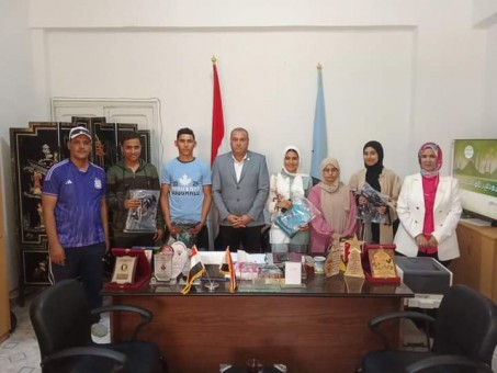 مدير عام مديرية الشباب والرياضة بمطروح يلتقي بلاعبي المشروع القومي”ها أنا احقق ذاتي”