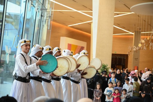 قوافل الإبل تُعيد تاريح نقل الحجاج و مستلزماتهم