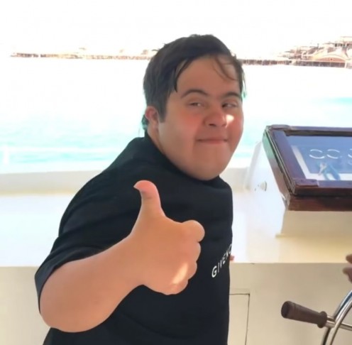 القصيبي اول سعودي” متلازمة داون” يسجل الرقم القياسي ويعبر بحر المانش 