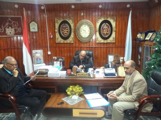 وكيل وزارة تعليم مطروح يعقد اجتماعاً  استعدادا لانطلاق امتحان الشهادة الاعدادية 