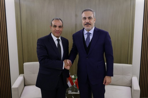 مباحثات ساخنة في جوهانسبرج: مصر وتركيا تضعان خريطة تعاون جديدة وزيارة مرتقبة لإردوغان للقاهرة