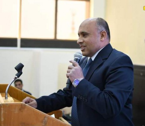 طلاب الدور الثانى بالثانوية يؤدون الامتحان أمام لجنة الثانوية العسكرية بمدينة مرسي مطروح 