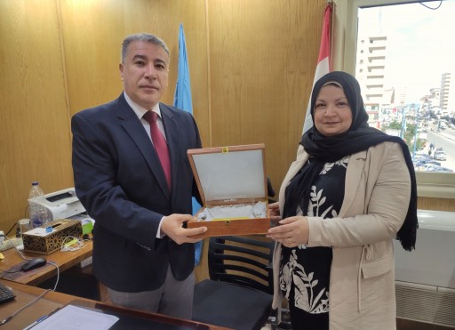 وكيل وزارة الصحة بمطروح يهنئ ويكرم اعضاء ادارة التدريب والمدارس بالمديرية